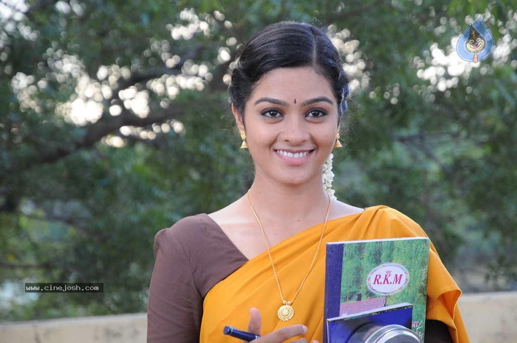 Rummy Tamil Movie Stills - 10 / 36 photos