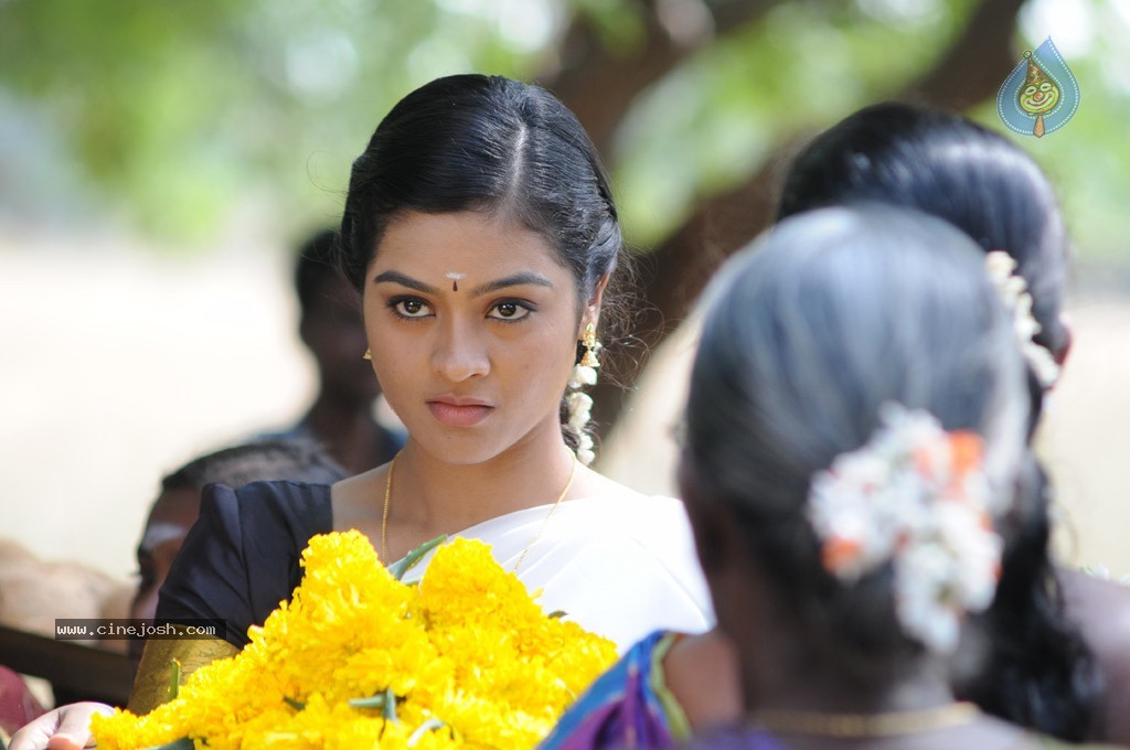 Rummy Tamil Movie Stills - 26 / 36 photos