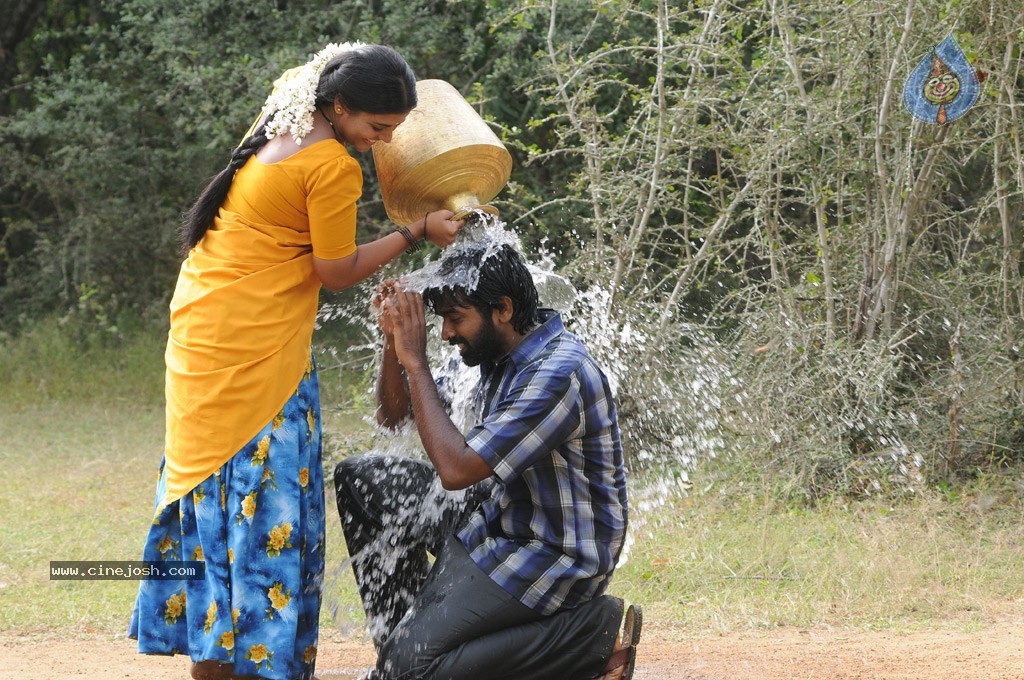 Rummy Tamil Movie Stills - 32 / 36 photos
