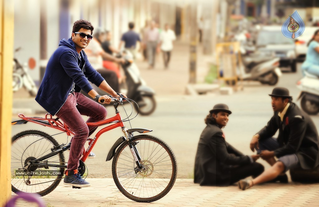 Run Raja Run Movie Stills - 8 / 15 photos