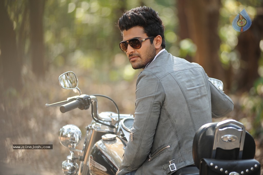 Run Rajaa Run Movie Stills - 3 / 4 photos