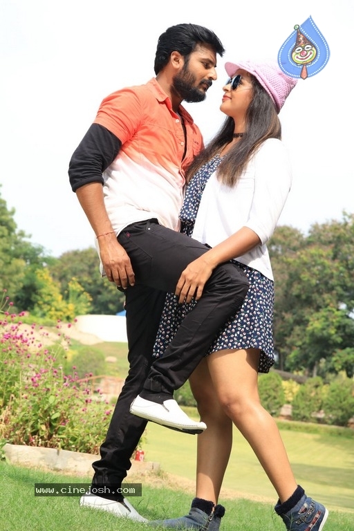Runam Movie Stills - 16 / 20 photos