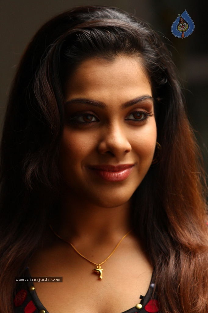 Ruthravathy Tamil Movie Stills - 41 / 47 photos