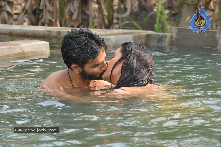 RX 100 Movie New Stills - 8 / 8 photos