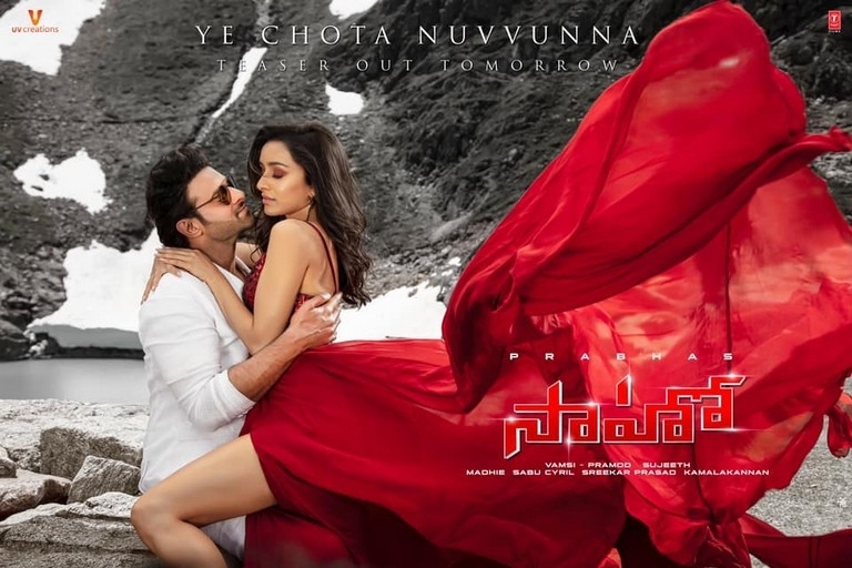 Saaho New Posters - 3 / 4 photos