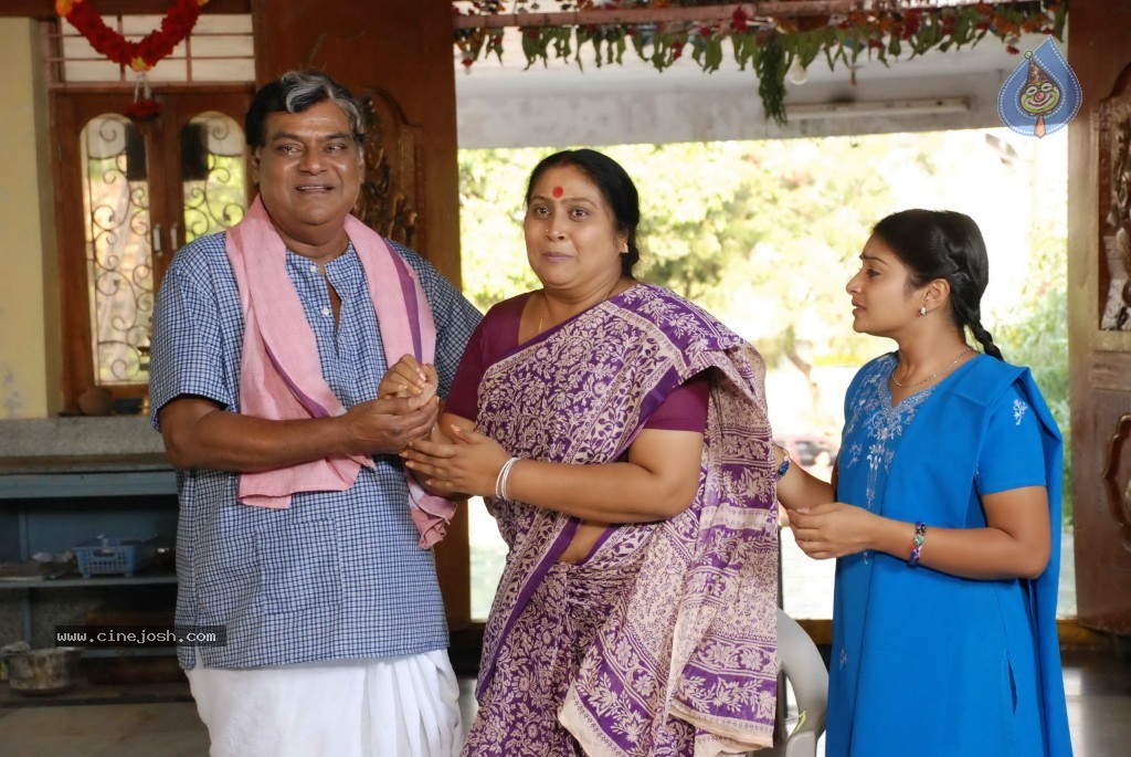 Saaye Daivam Movie Stills - 3 / 8 photos