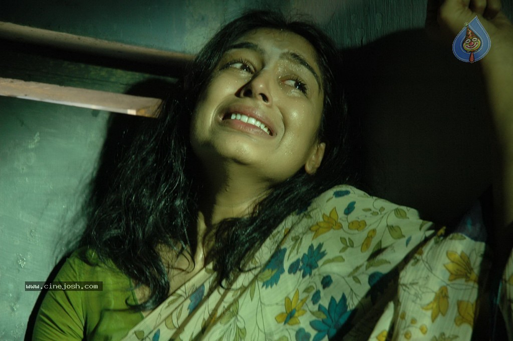 Sabdam Nisabdam Movie Stills - 11 / 22 photos
