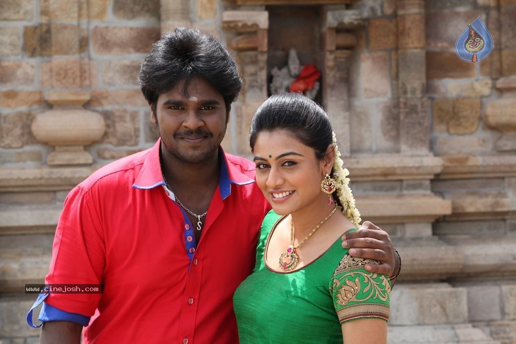 Sagaptham Tamil Movie Photos - 9 / 89 photos
