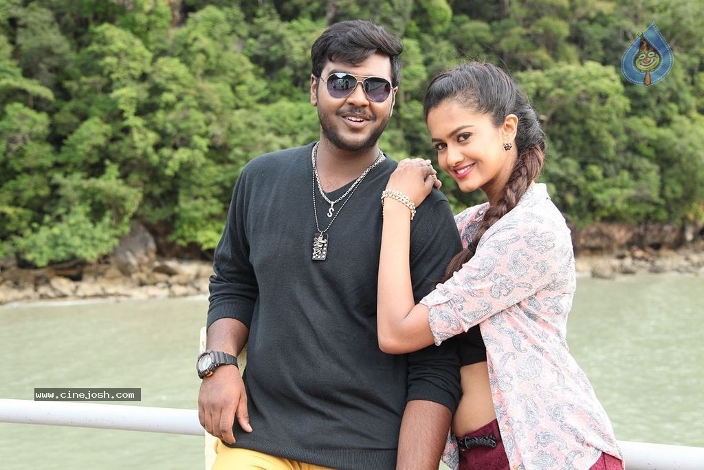 Sagaptham Tamil Movie Photos - 22 / 89 photos