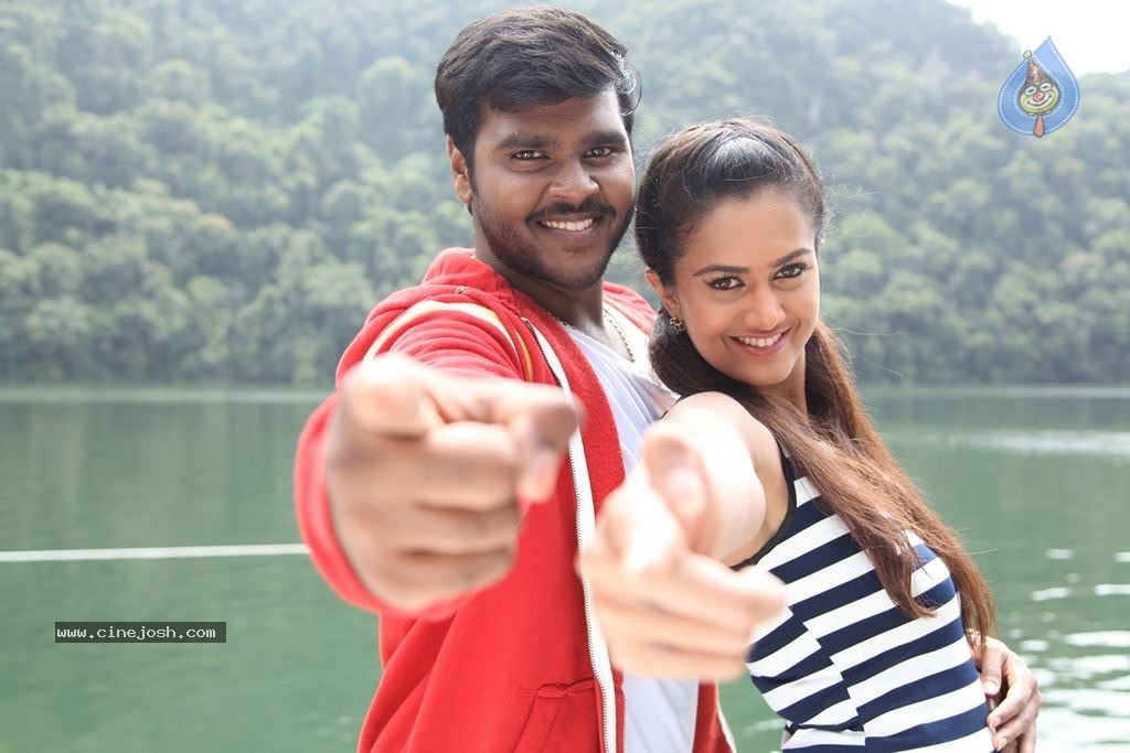 Sagaptham Tamil Movie Photos - 50 / 89 photos