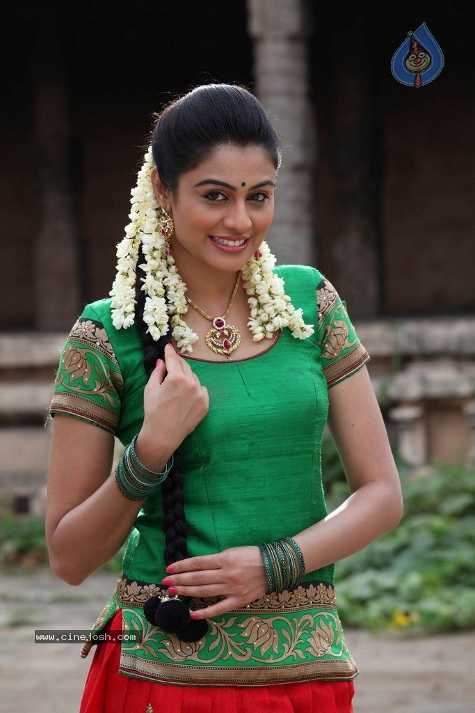 Sagaptham Tamil Movie Photos - 58 / 89 photos