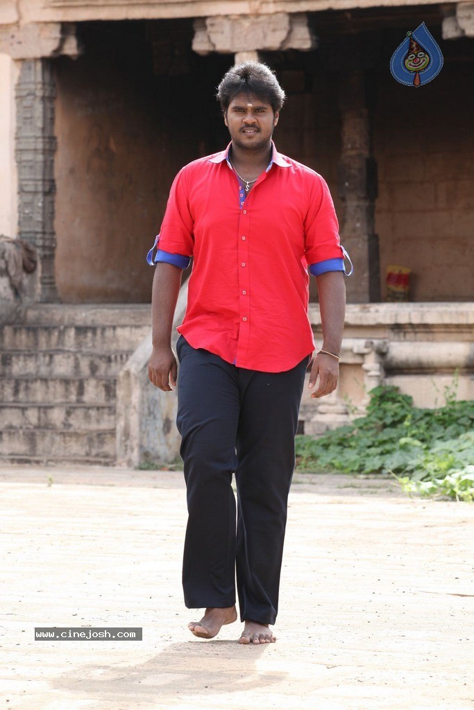 Sagaptham Tamil Movie Photos - 78 / 89 photos