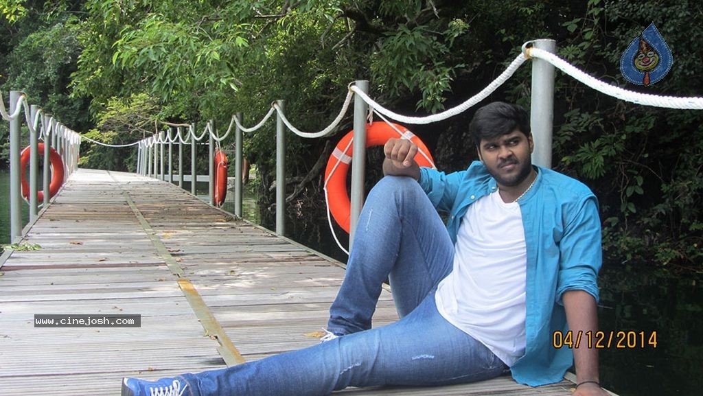 Sagaptham Tamil Movie Stills - 12 / 15 photos