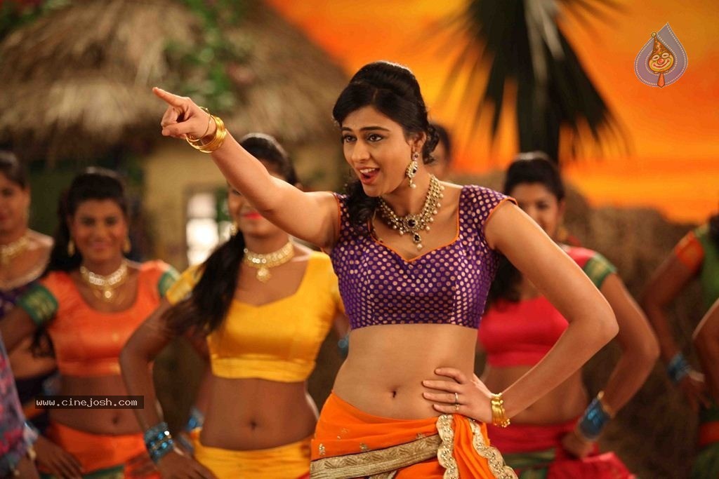 Sagaptham Tamil Movie Stills - 1 / 35 photos