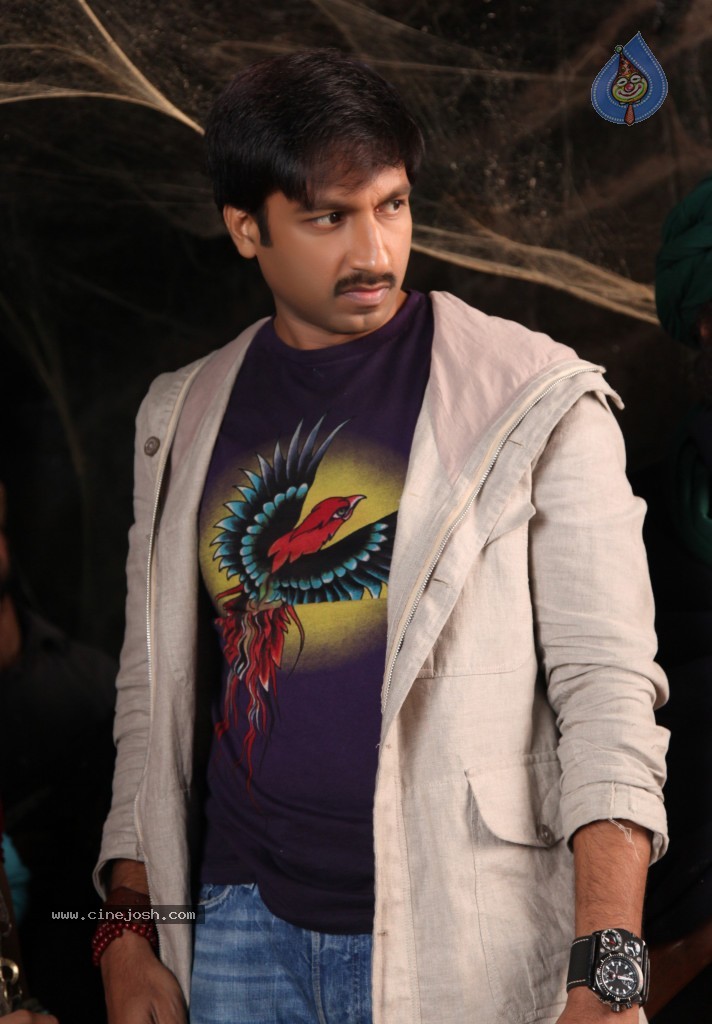 Sahasam Movie New Stills - 1 / 4 photos