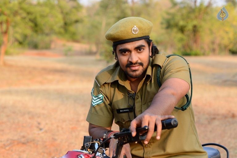 Sahasam Seyara Dimbaka Latest Photos - 23 / 57 photos