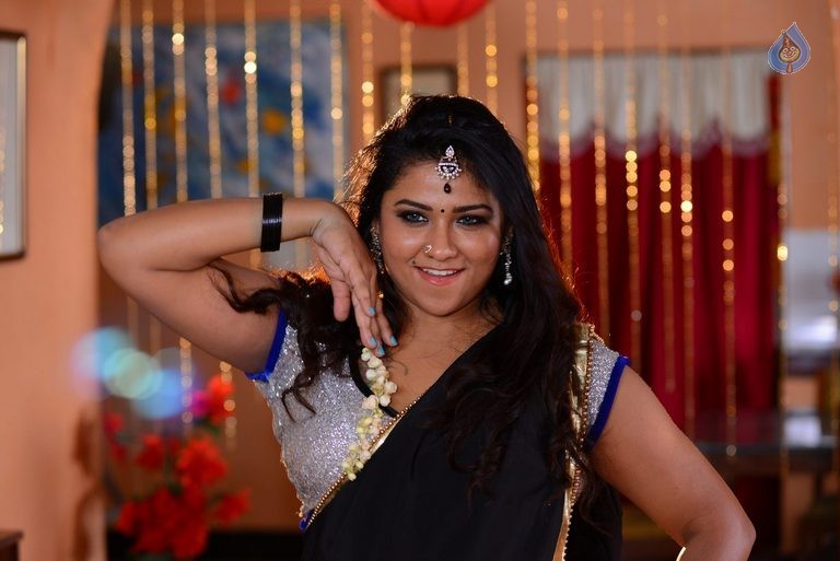 Sahasam Seyara Dimbaka Latest Photos - 29 / 57 photos