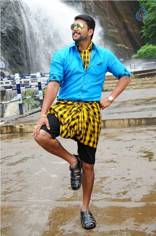 Sakalakala Vallavan Tamil Movie Photos - 5 / 15 photos