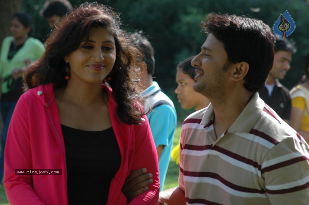 Sakshi Movie Spicy Stills - 10 / 75 photos