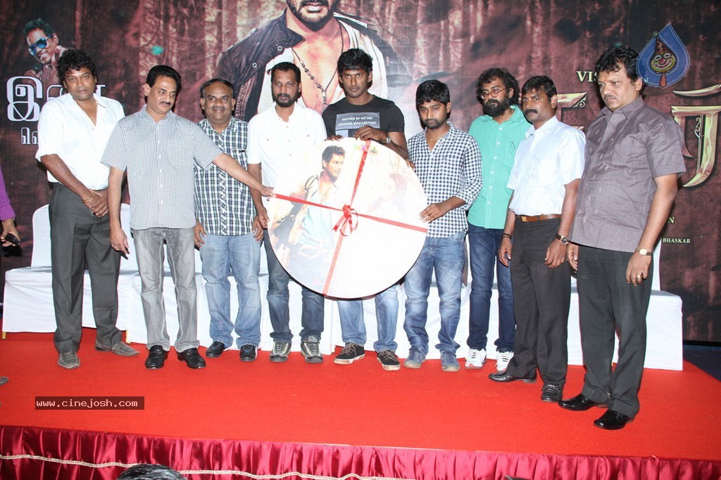 Samar Tamil Movie New Stills - 51 / 89 photos