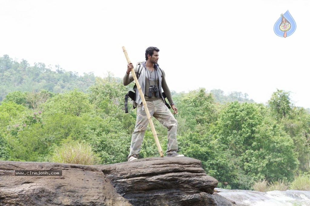 Samar Tamil Movie Stills - 6 / 9 photos