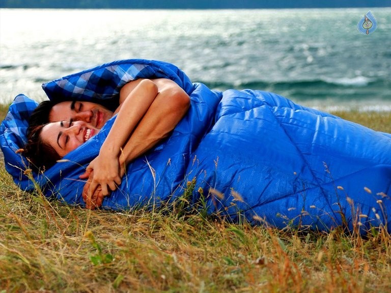 Sanam Re Movie Photos - 6 / 13 photos