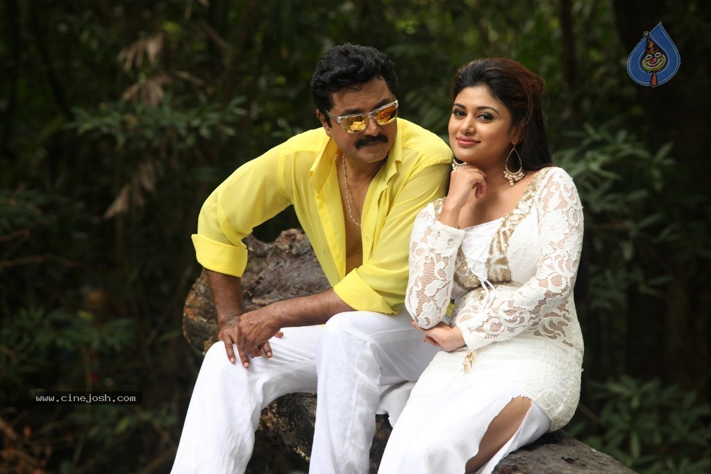 Sandamarutham Tamil Movie Gallery - 3 / 51 photos