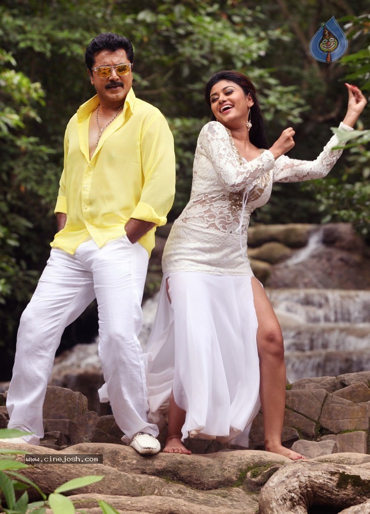Sandamarutham Tamil Movie Gallery - 11 / 51 photos