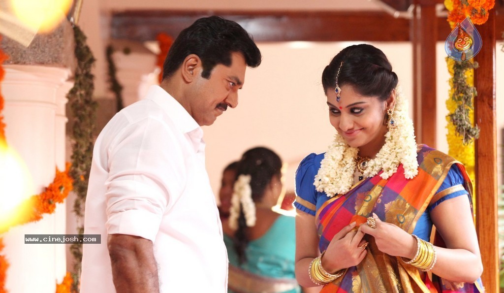 Sandamarutham Tamil Movie Gallery - 18 / 51 photos
