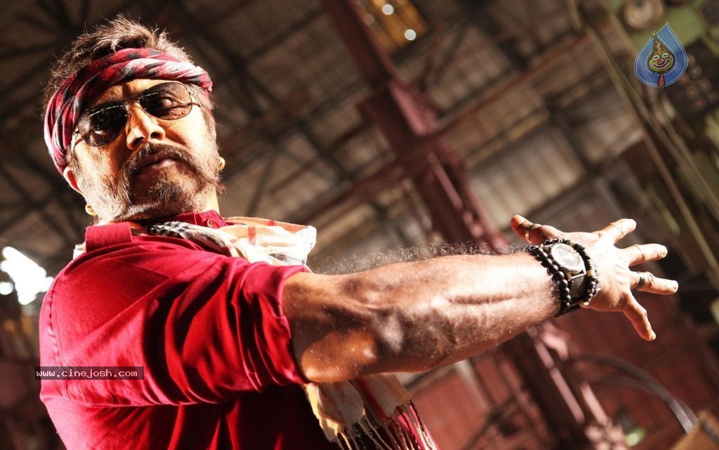 Sandamarutham Tamil Movie Stills Photos Gallery Actor sarathkumar, actress oviya & meera nandan starring sandamarutham tamil movie stills. sandamarutham tamil movie stills