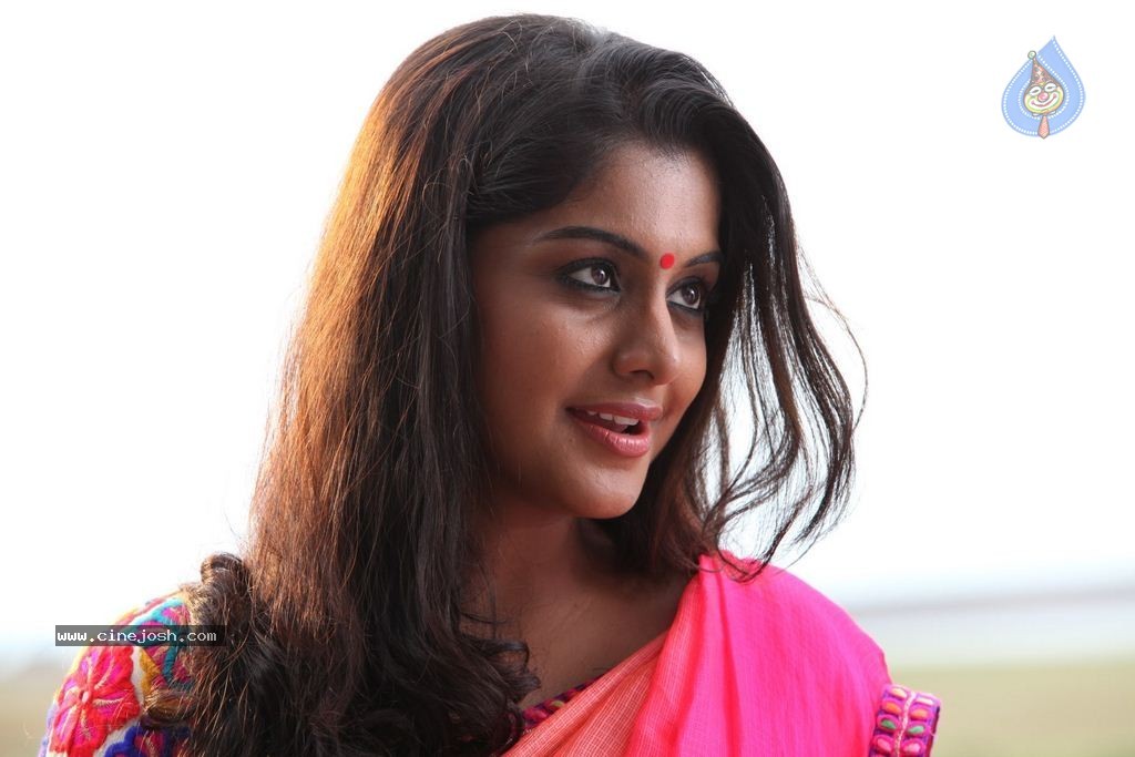 Sandamarutham Tamil Movie Stills - 38 / 49 photos