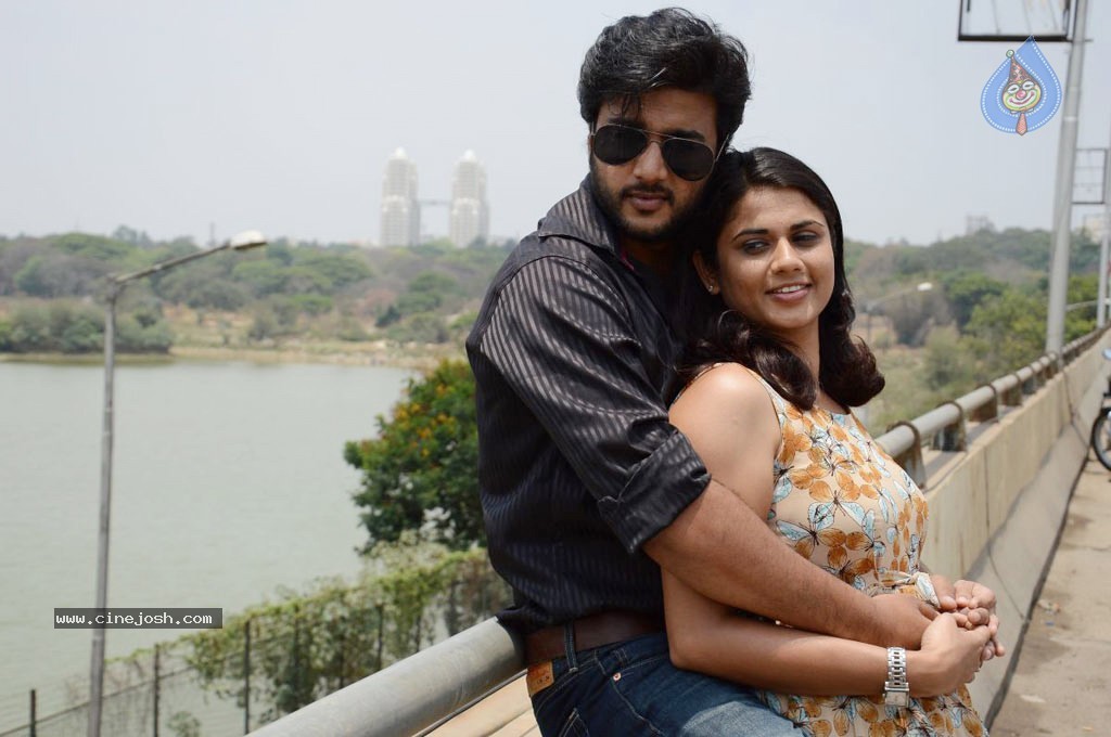 Santhithathum Sindhithathum Tamil Movie Stills - 57 / 78 photos