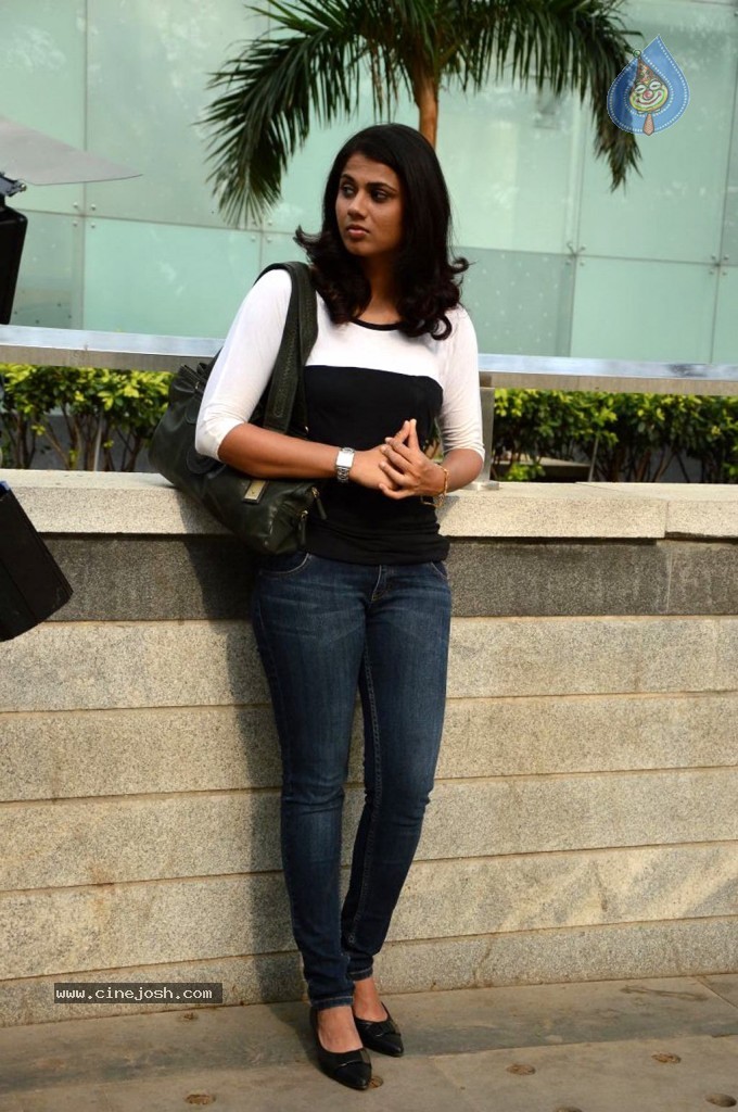Santhithathum Sindhithathum Tamil Movie Stills - 73 / 78 photos