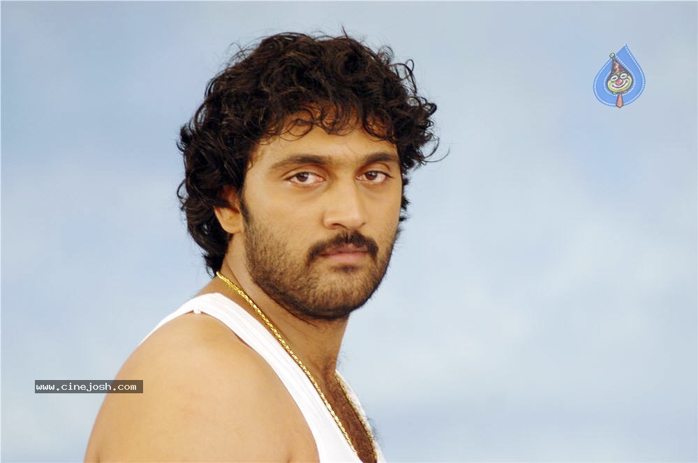 Sarai Veerraj Movie Stills  - 17 / 64 photos