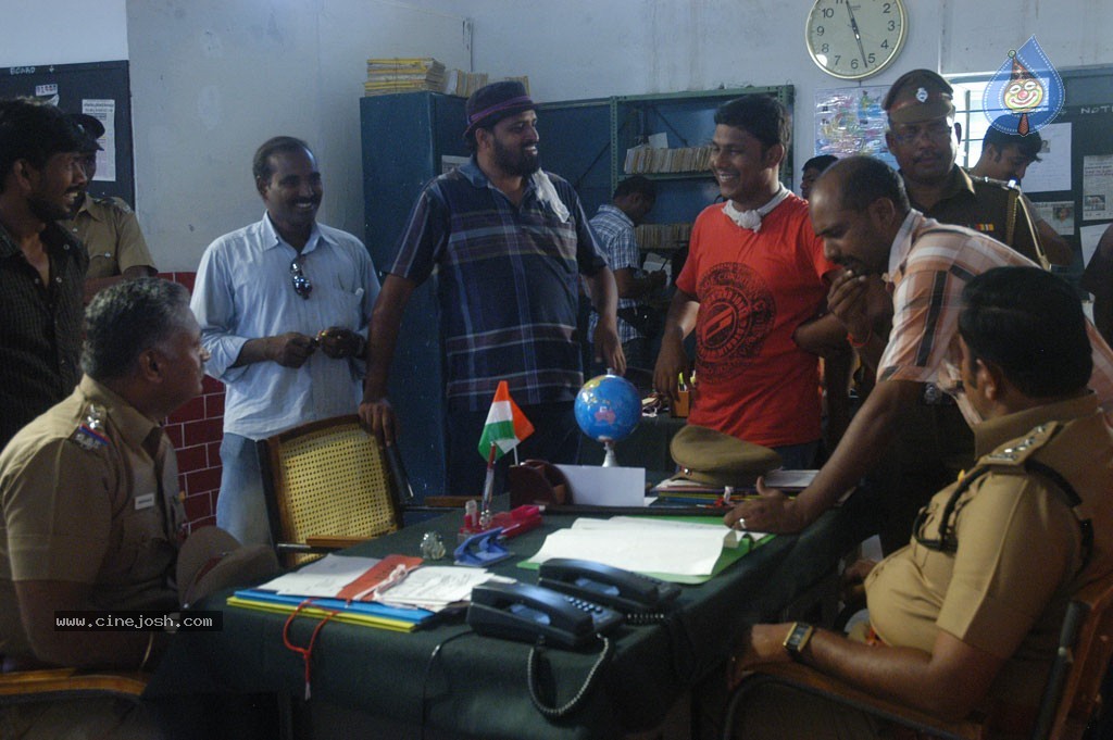 Saranalayam Tamil Movie Stills - 27 / 40 photos