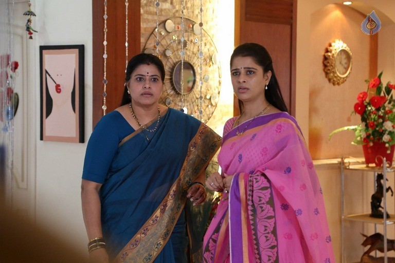 Saranam Gachhami Movie New Photos - 40 / 42 photos