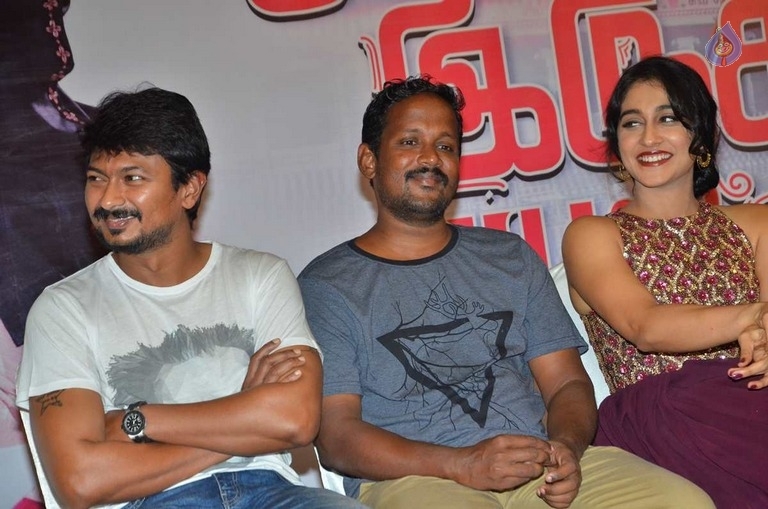 Saravanan Iruka Bayamen Tamil Movie Success Meet - 34 / 42 photos