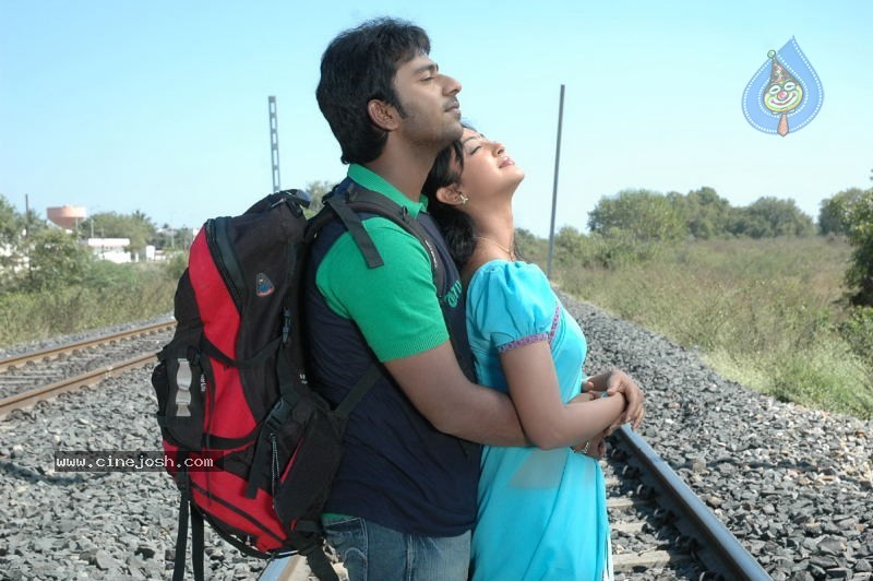 Sare Nee Ishtam Movie Stills - 18 / 45 photos