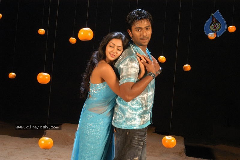 Sare Nee Ishtam Movie Stills - 20 / 45 photos