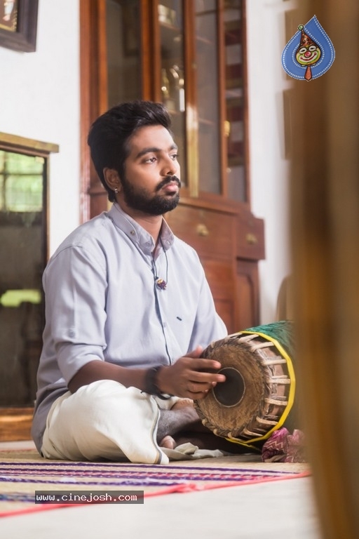 Sarvam Thaala Mayam First Look Poster And Stills - 2 / 3 photos