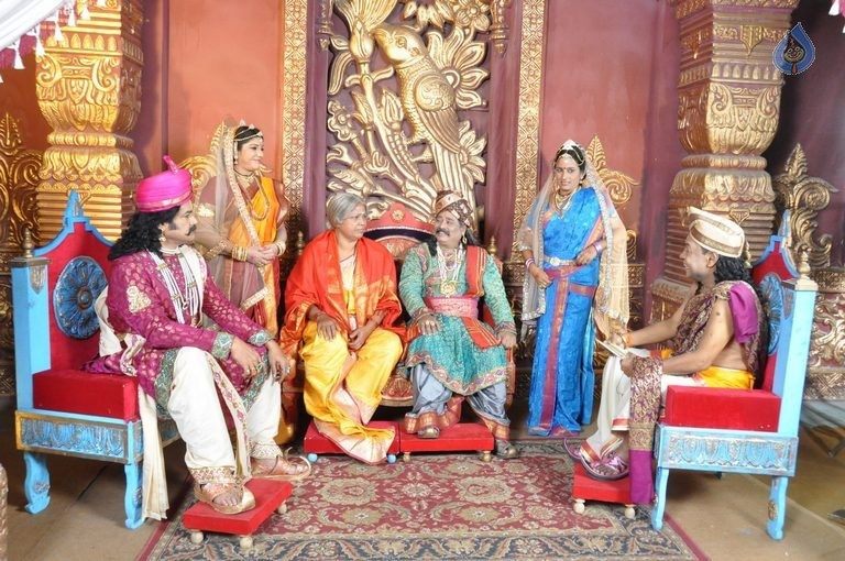 Sathee Timmamambha Movie Photos - 3 / 18 photos