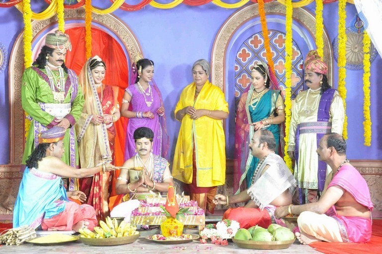 Sathi Timmamamba New Photos - 25 / 32 photos