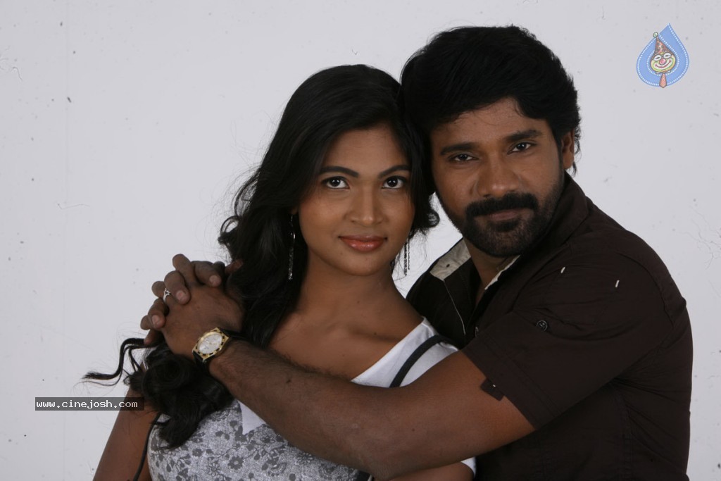 Sathiram Perunthu Nilaiyam Tamil Movie New Stills - 38 / 76 photos