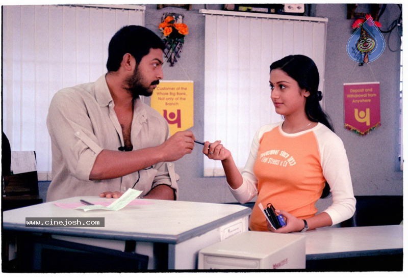 Sathurangam Tamil Movie Stills - 12 / 14 photos
