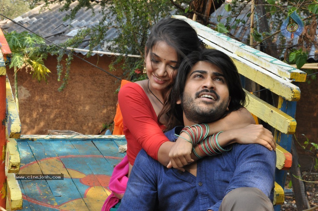 Satya 2 Movie Stills n Posters - 22 / 27 photos