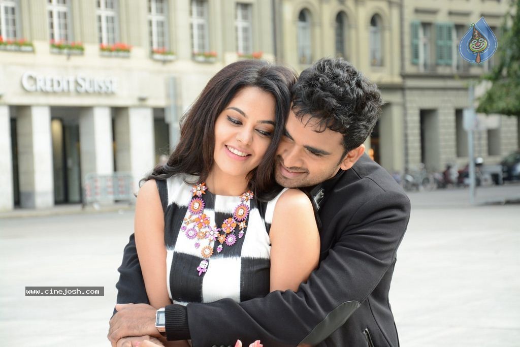 Savaale Samaali Tamil Movie Stills - 17 / 22 photos