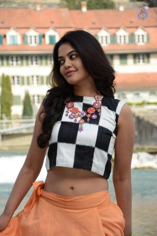 Savale Samali Tamil Film Photos - 11 / 25 photos