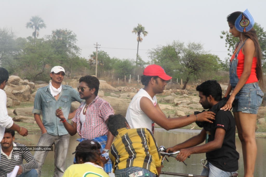 Second Hand Movie New Stills - 27 / 42 photos
