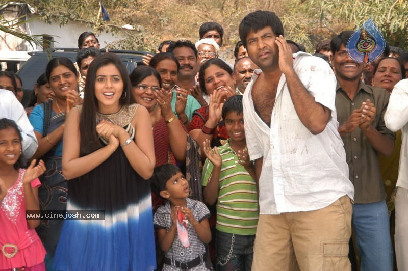 Seema Tapakai Movie Photo Gallery - 50 / 309 photos