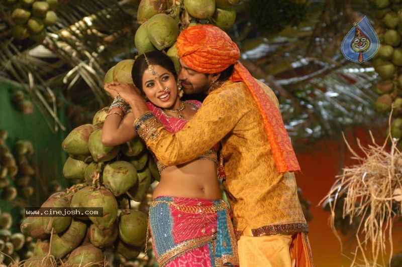 Seema Tapakai Movie Photo Gallery - 168 / 309 photos